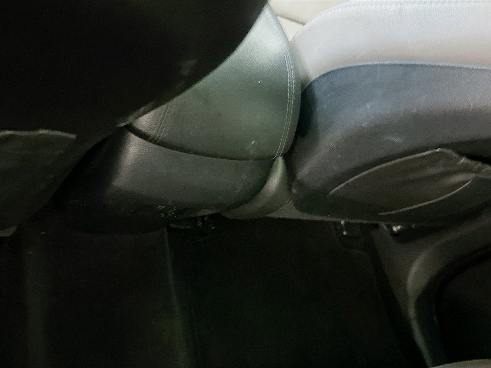 Used 2017 Hyundai Santa Fe Sport w/ 2.4L Tech Package 04 AWD/4WD image 29