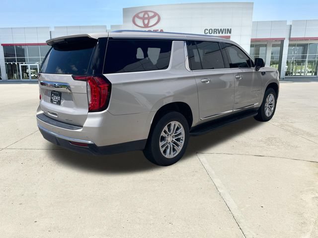 Used 2022 GMC Yukon XL SLT w/ SLT Luxury Package RWD image 5