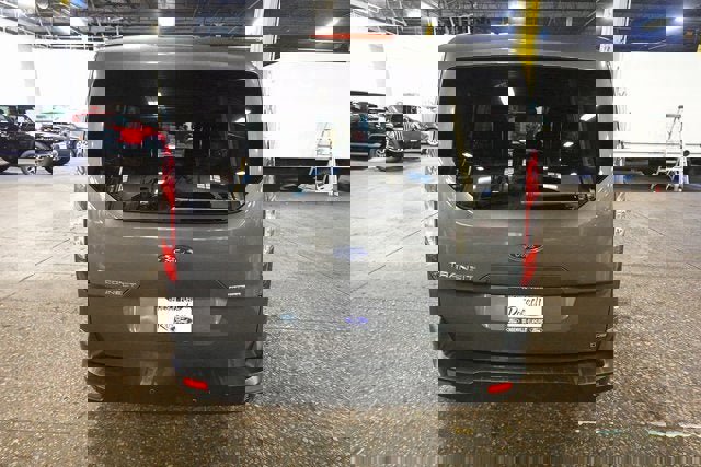 Used 2021 Ford Transit Connect XL image 4