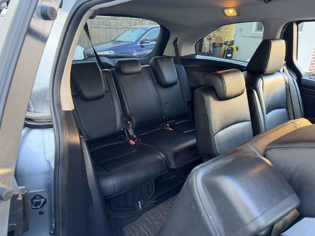 Used 2025 Honda Odyssey EX-L image 19