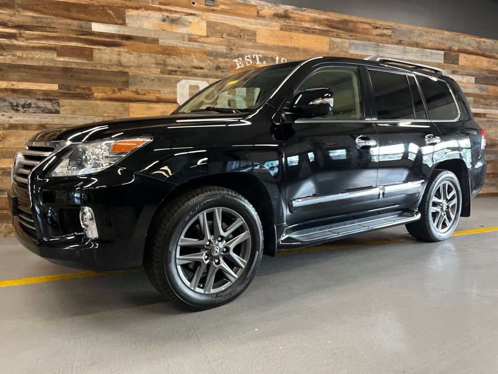 Used 2014 Lexus LX 570 4WD w/ Luxury Package image 67