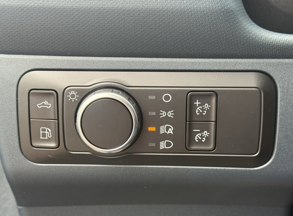 New 2025 Ford Maverick XLT image 17