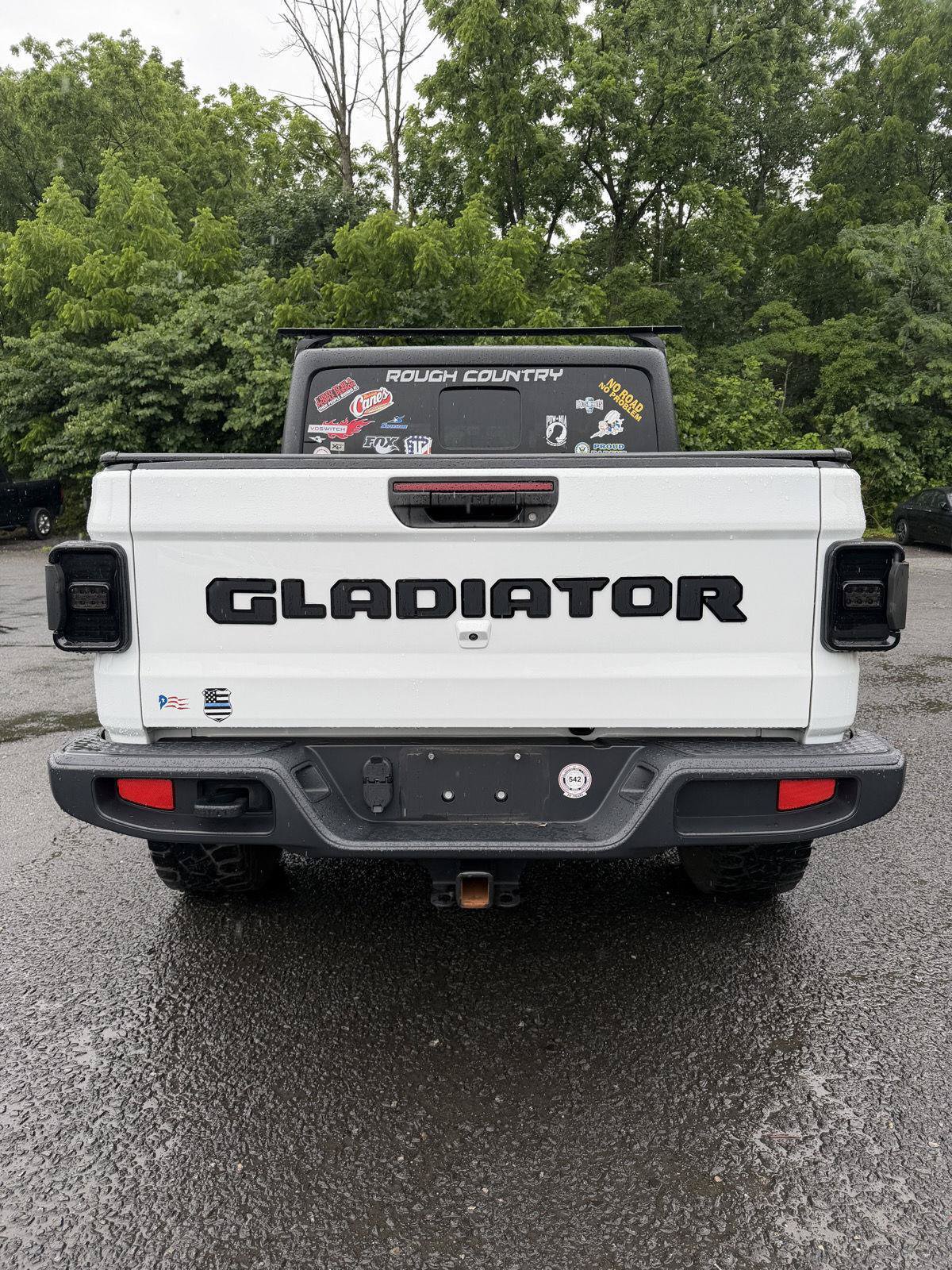 Used 2022 Jeep Gladiator Sport AWD/4WD image 14