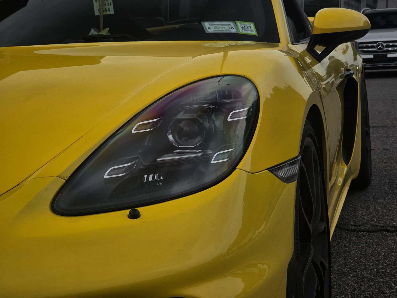 Used 2020 Porsche 718 Cayman GT4 RWD image 18