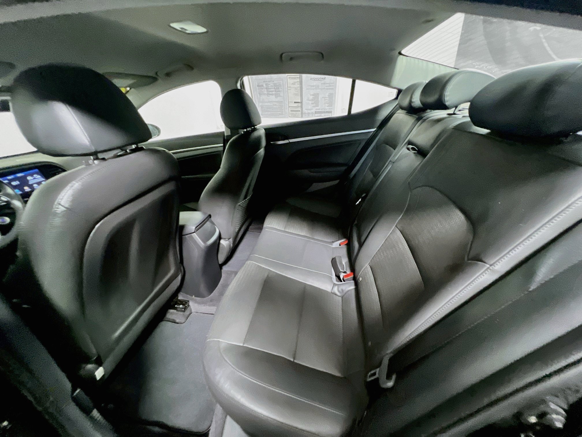 Used 2019 Hyundai Elantra Limited w/ Cargo Package FWD image 28