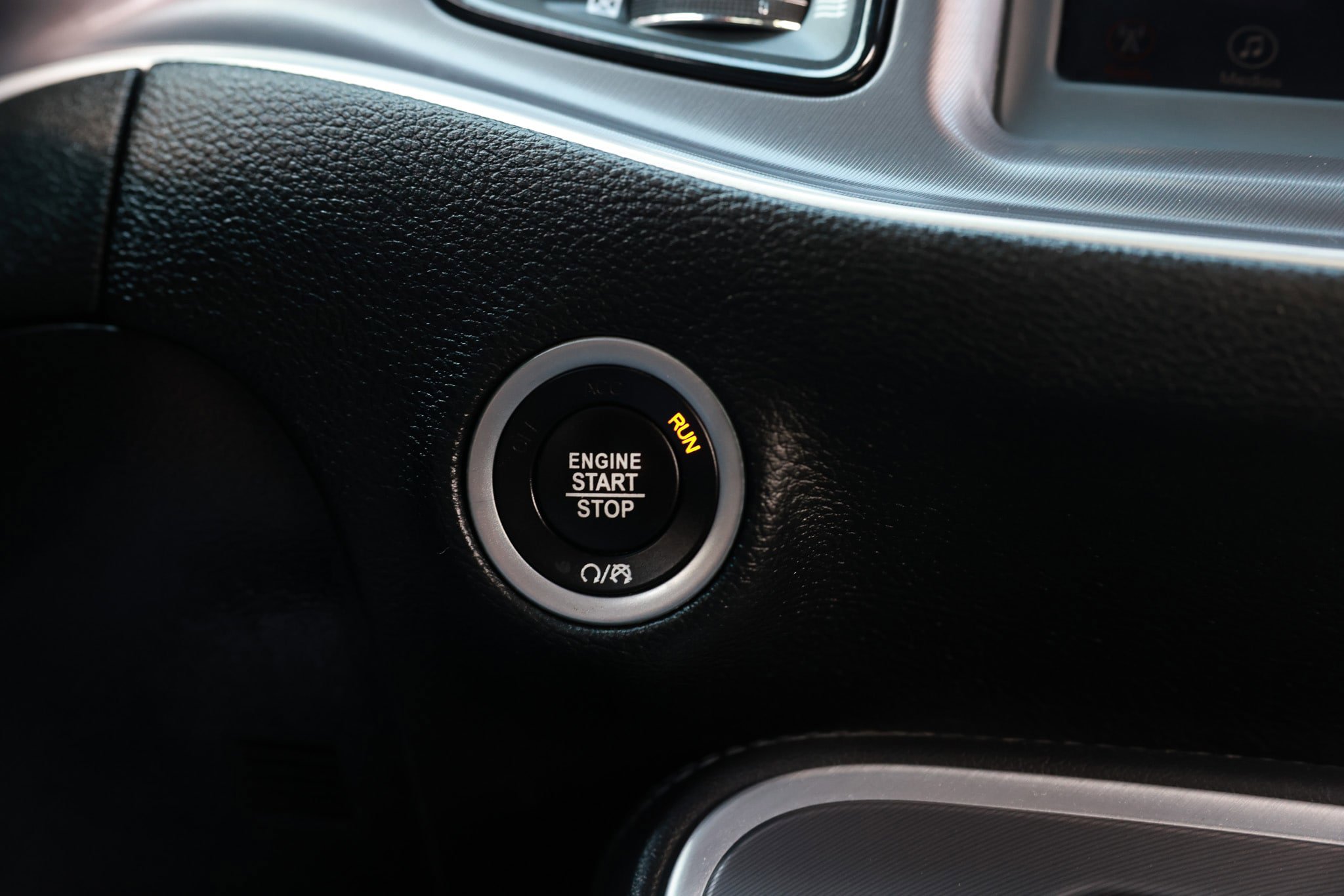 Used 2021 Dodge Challenger R/T RWD image 34