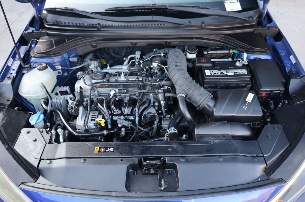 Used 2019 Hyundai Elantra Sport w/ Cargo Package image 10