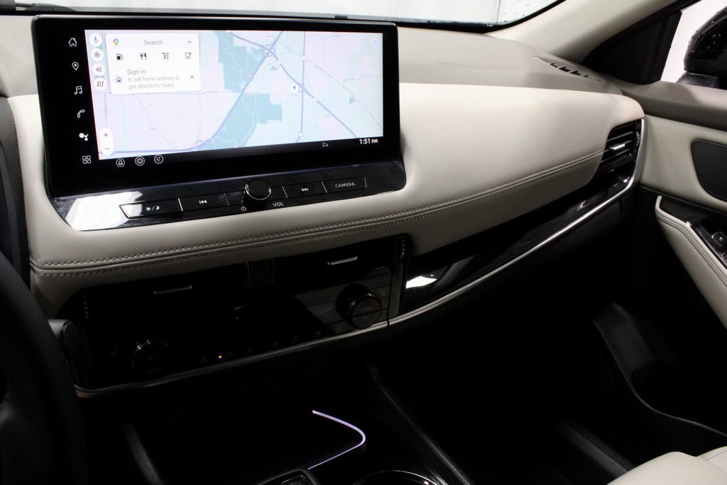 Certified 2025 Nissan Rogue SL AWD/4WD image 30