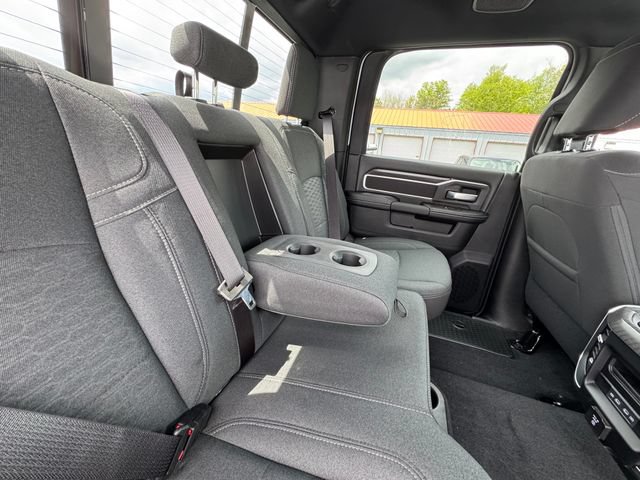 New 2026 RAM 2500 Big Horn AWD/4WD image 32