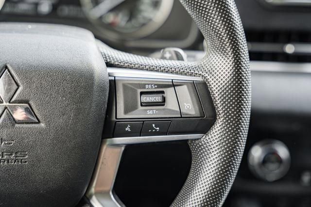 Used 2022 Mitsubishi Outlander ES image 26