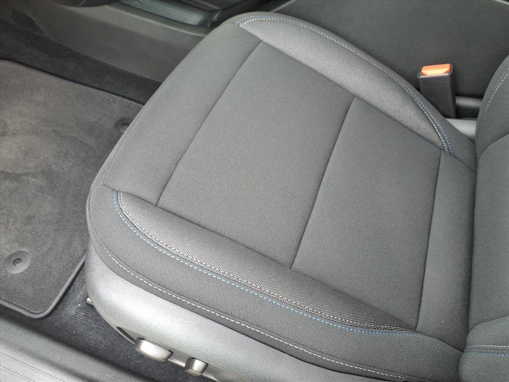 New 2026 Chevrolet Equinox EV LT w/ Comfort Package FWD image 14