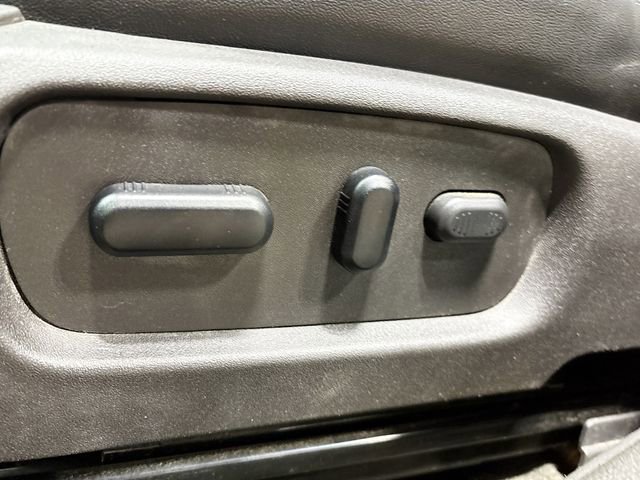 Used 2013 Ford Taurus SHO AWD/4WD image 20