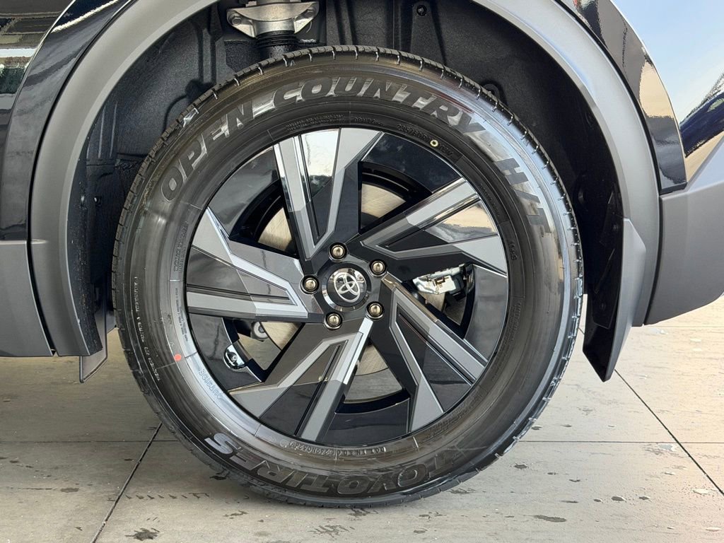 New 2026 Toyota C-HR image 14