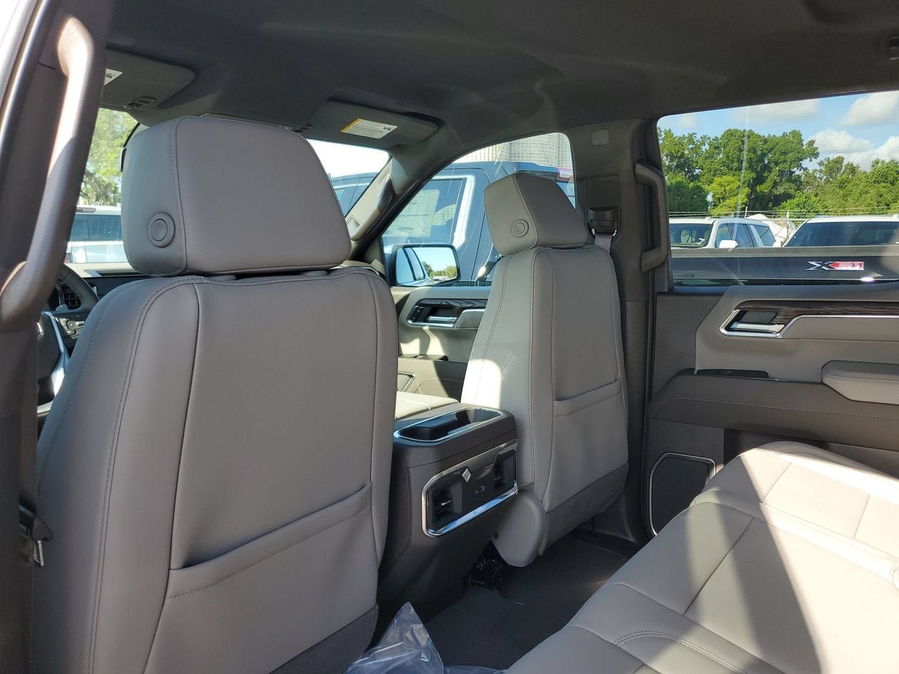 New 2026 GMC Sierra 1500 SLT w/ SLT Premium Package AWD/4WD image 12
