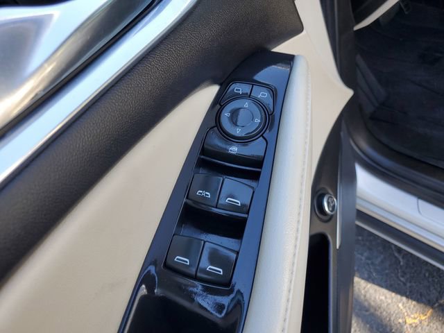 Used 2022 Buick Enclave Essence image 16