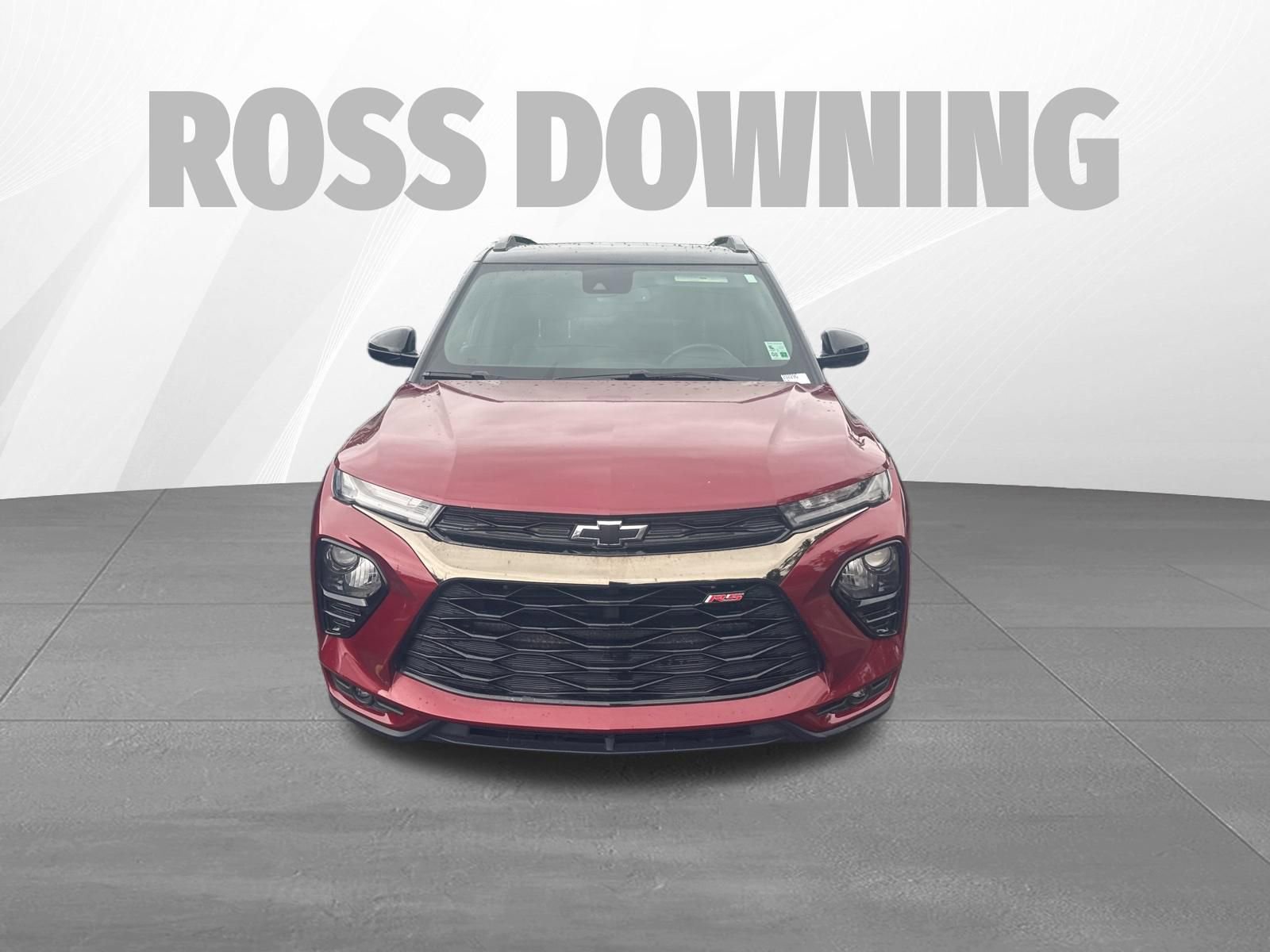 Used 2023 Chevrolet TrailBlazer RS w/ Convenience Package FWD image 2