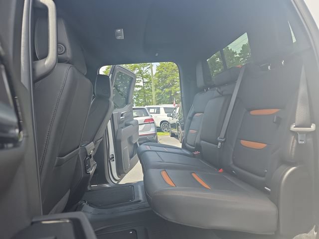 Used 2025 GMC Sierra 1500 AT4 w/ AT4 Premium Package AWD/4WD image 15