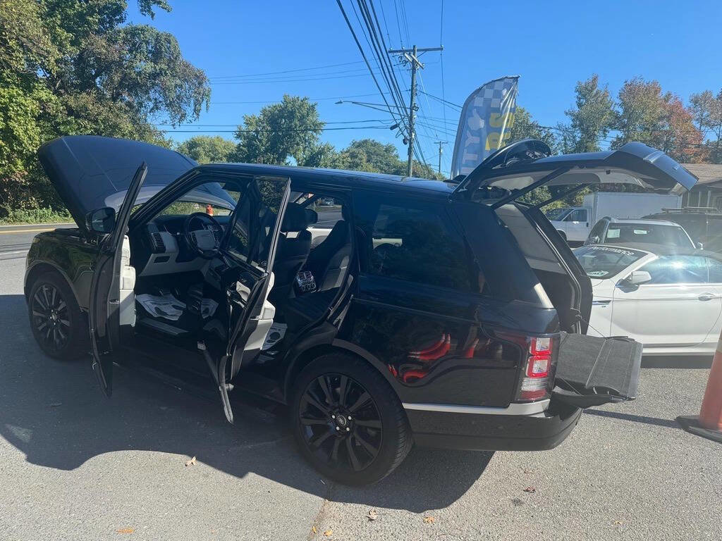 Used 2015 Land Rover Range Rover Supercharged image 9
