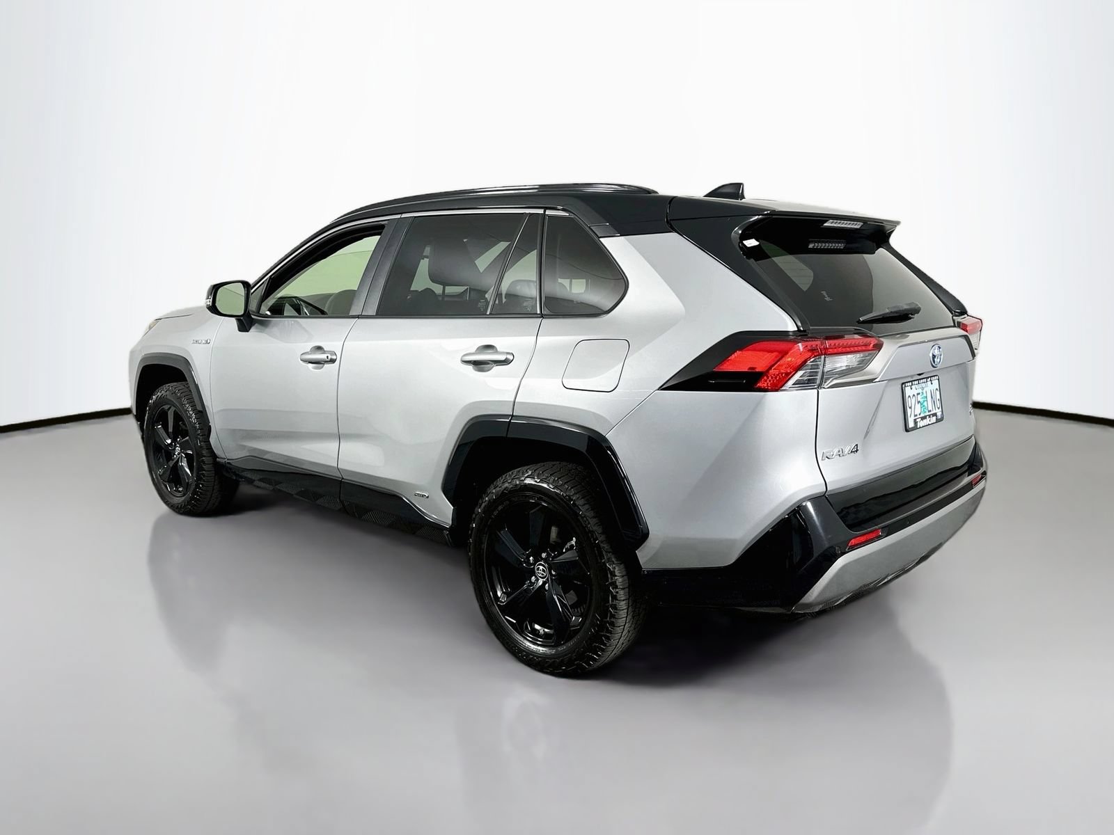 Certified 2019 Toyota RAV4 XSE AWD/4WD image 5
