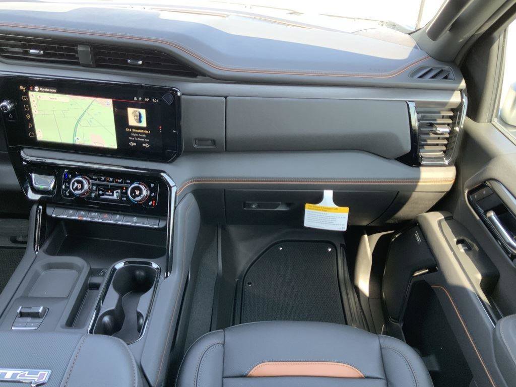 New 2026 GMC Sierra 2500 AT4 w/ AT4 Premium Plus Package image 74
