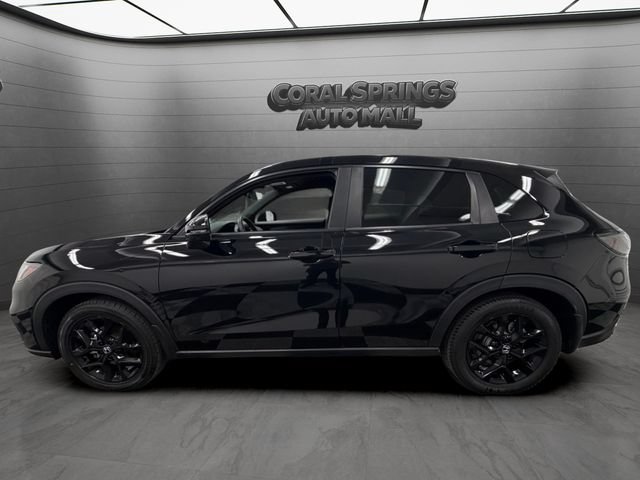 Used 2024 Honda HR-V Sport image 2