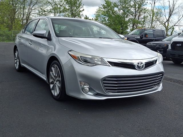 Used 2014 Toyota Avalon XLE Touring FWD image 2