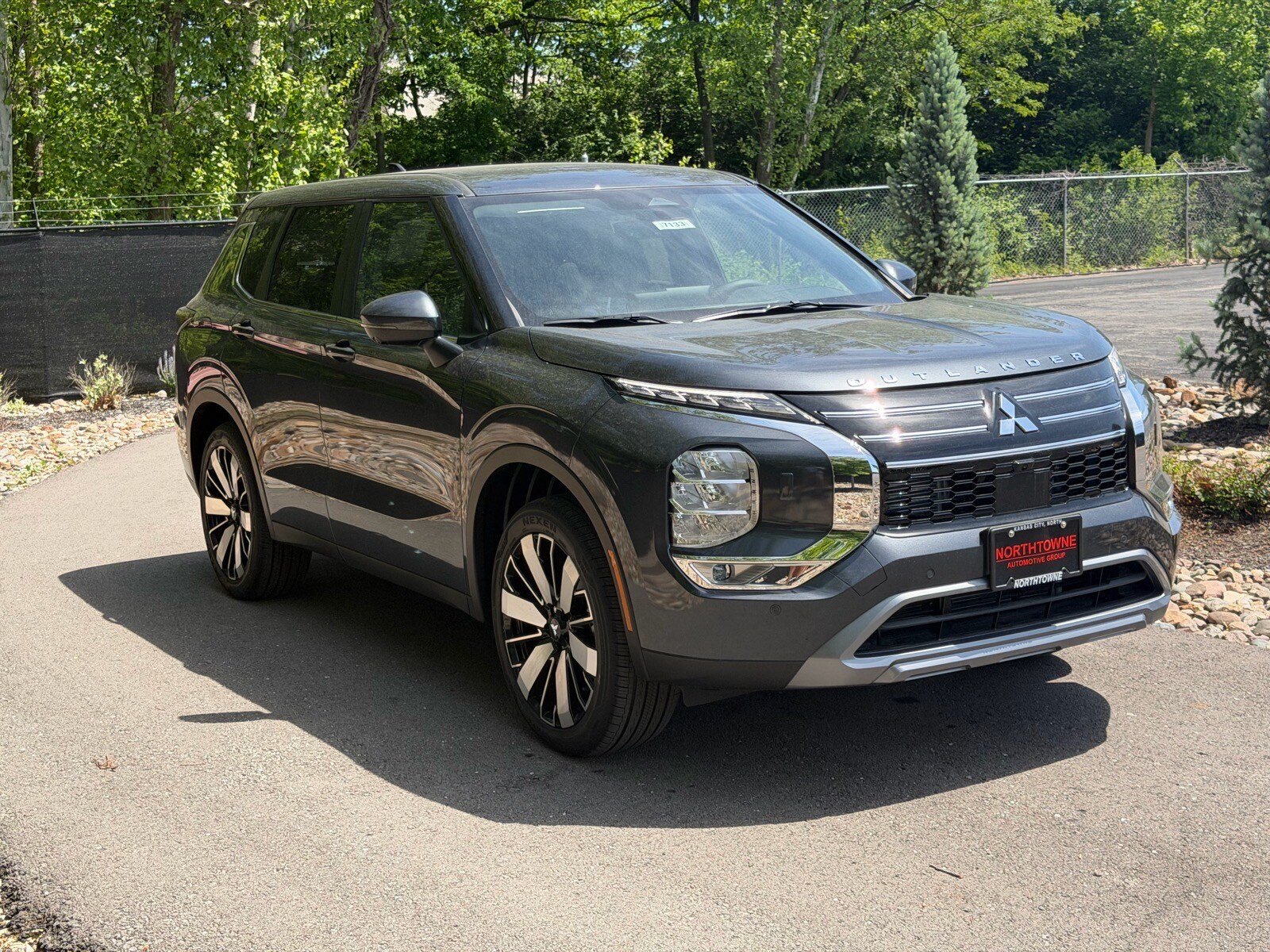 New 2026 Mitsubishi Outlander SE AWD/4WD image 7