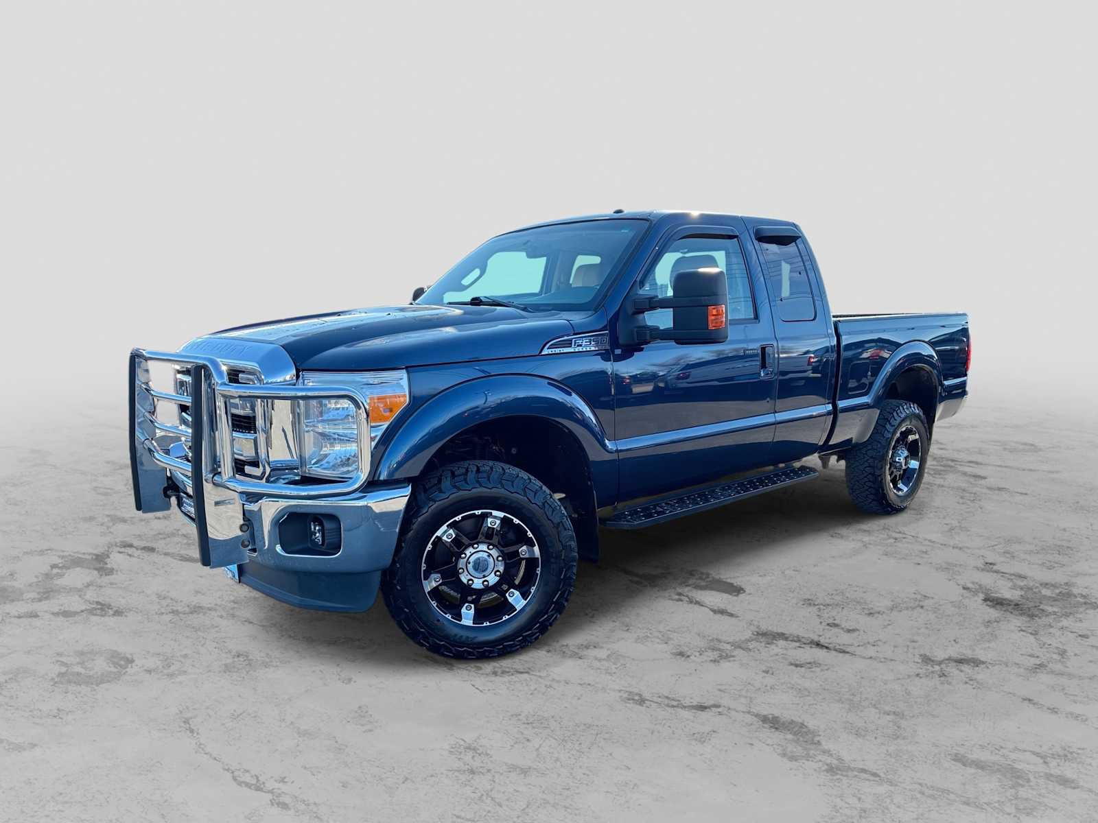 Used 2015 Ford F350 Lariat AWD/4WD image 1