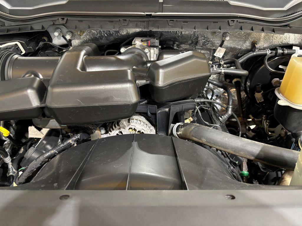 Used 2018 Ford F250 XL w/ Power Equipment Group AWD/4WD image 24