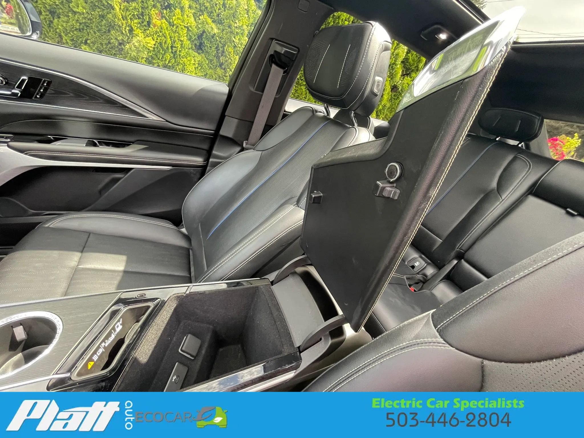Used 2024 Cadillac Lyriq Sport AWD/4WD image 34