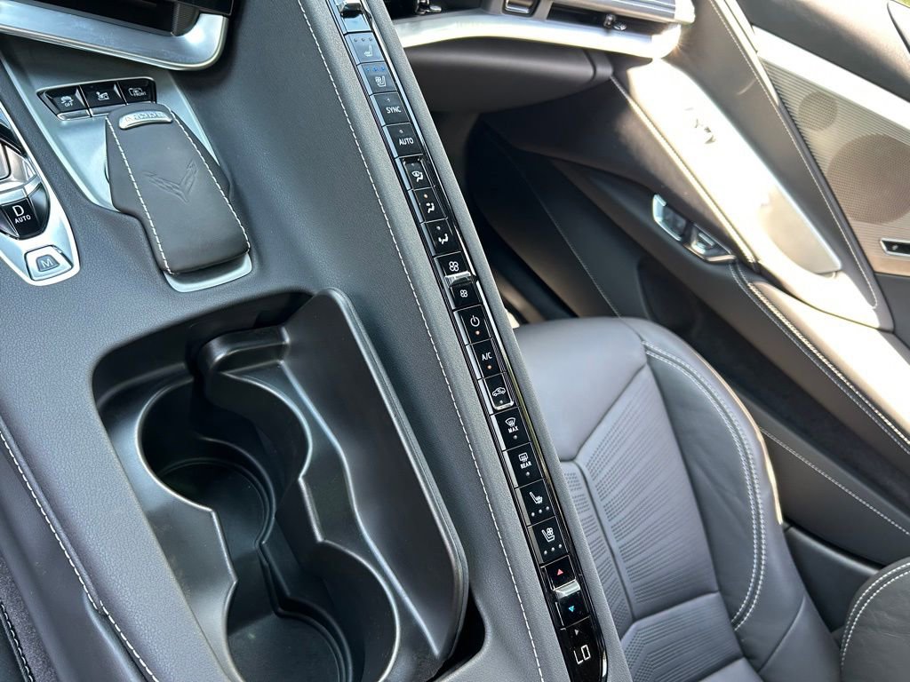 Used 2024 Chevrolet Corvette Z06 RWD image 45