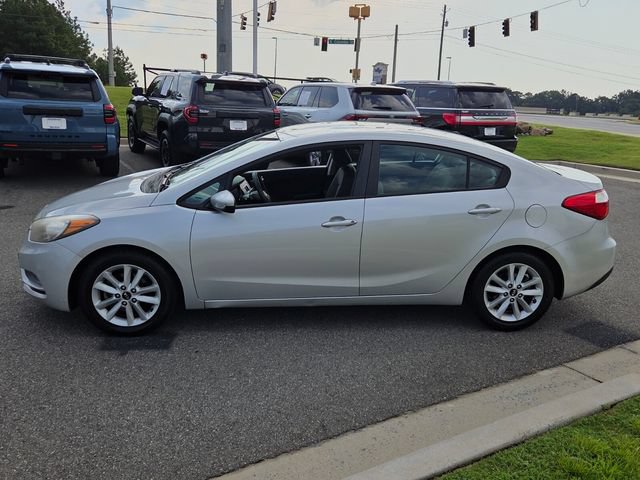 Used 2015 Kia Forte LX FWD image 4