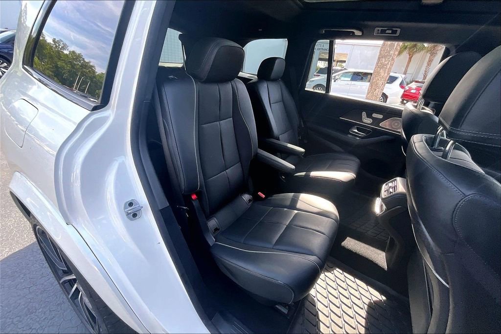 Used 2021 Mercedes-Benz GLS 580 4MATIC image 25