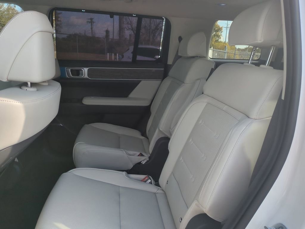 New 2026 Hyundai Santa Fe Calligraphy image 17