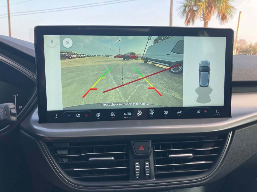 New 2026 Ford Escape SE image 29