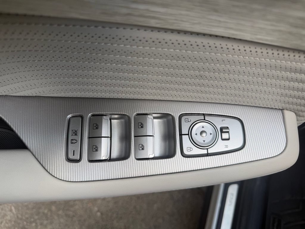 Used 2024 Hyundai Palisade Calligraphy AWD/4WD image 13