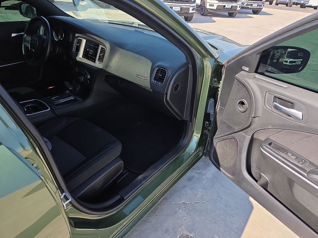 Used 2023 Dodge Charger SXT RWD image 12