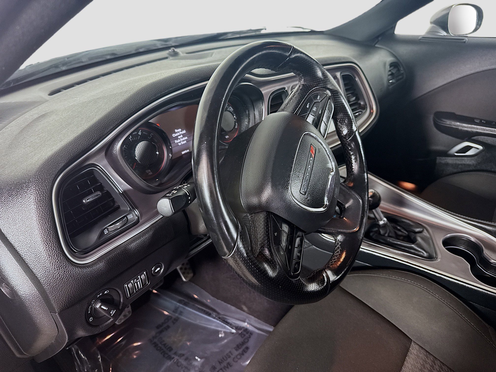 Used 2022 Dodge Challenger R/T w/ Blacktop Package image 23