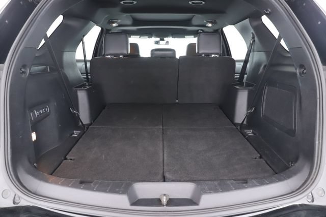 Used 2017 Ford Explorer Limited w/ Equipment Group 301A AWD/4WD image 32