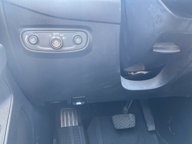 Used 2020 Chevrolet Equinox Premier FWD image 18