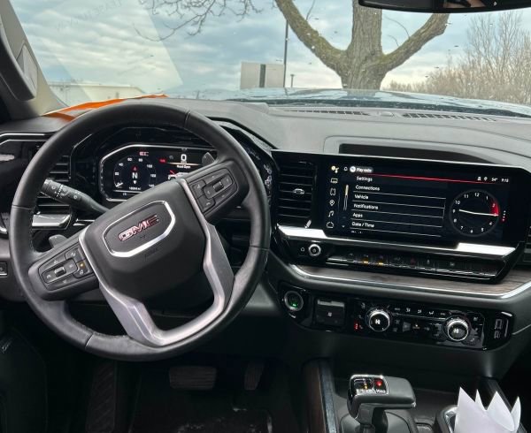 Used 2024 GMC Sierra 1500 SLT w/ SLT Premium Plus Package image 3