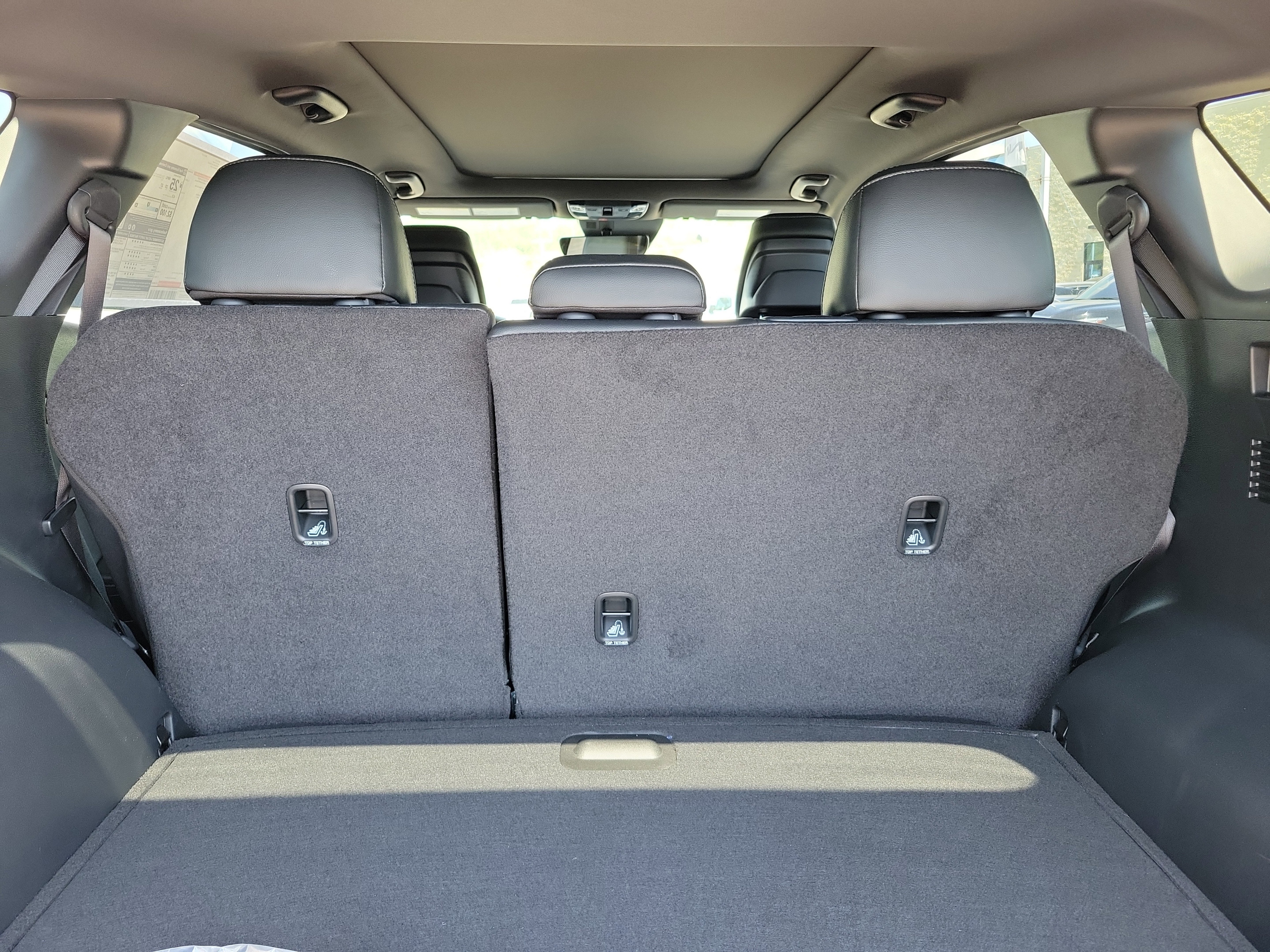 Used 2025 Kia Sportage X-Line w/ Premium Package image 31