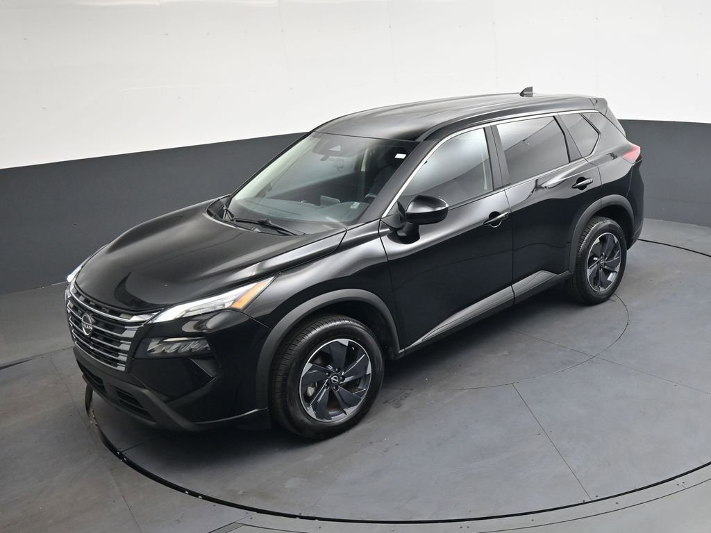 Used 2025 Nissan Rogue SV image 34