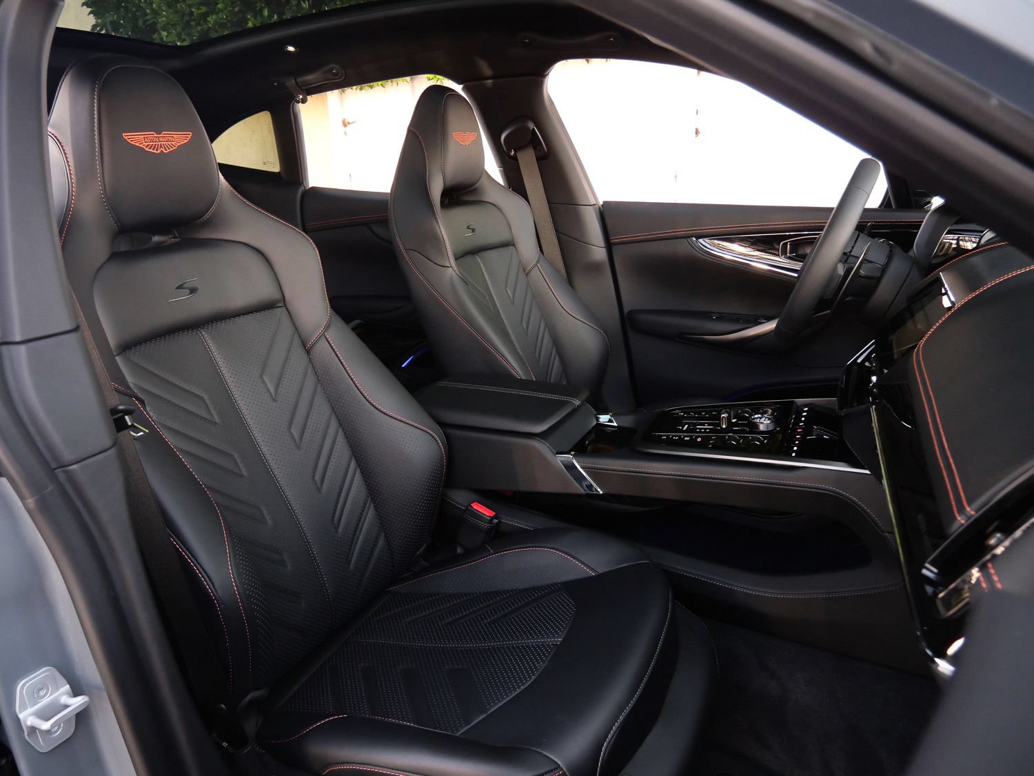 New 2026 Aston Martin DBX S AWD/4WD image 12