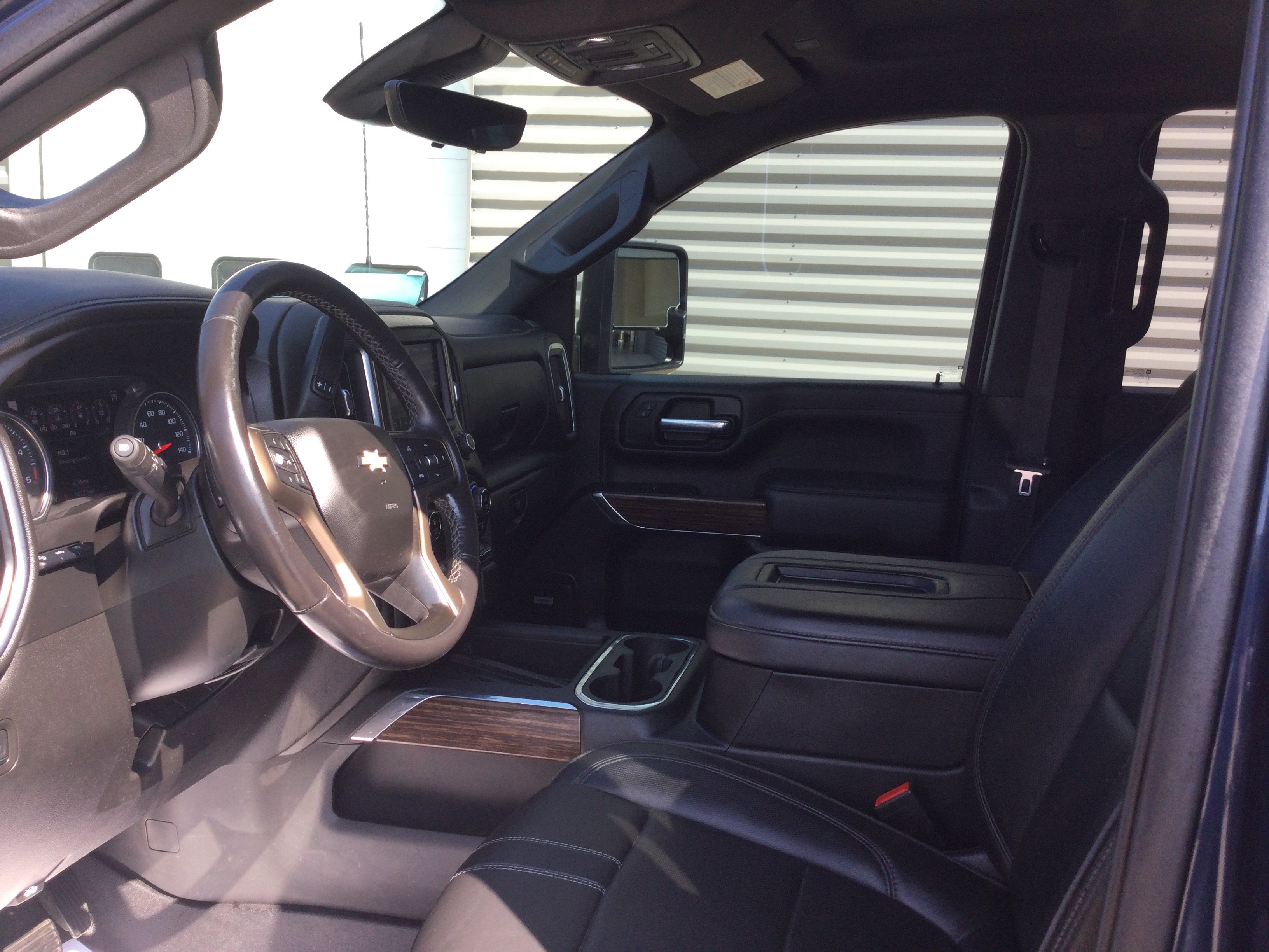 Used 2021 Chevrolet Silverado 2500 High Country w/ Z71 Off-Road Package AWD/4WD image 11