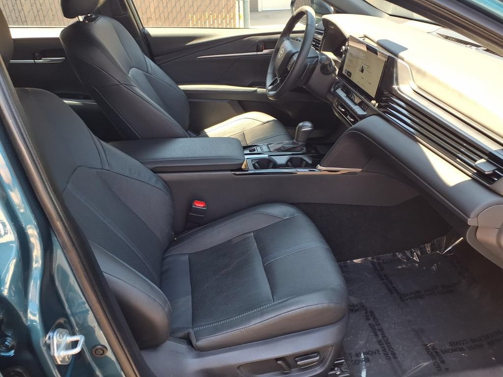 Certified 2025 Toyota Camry XSE FWD image 31