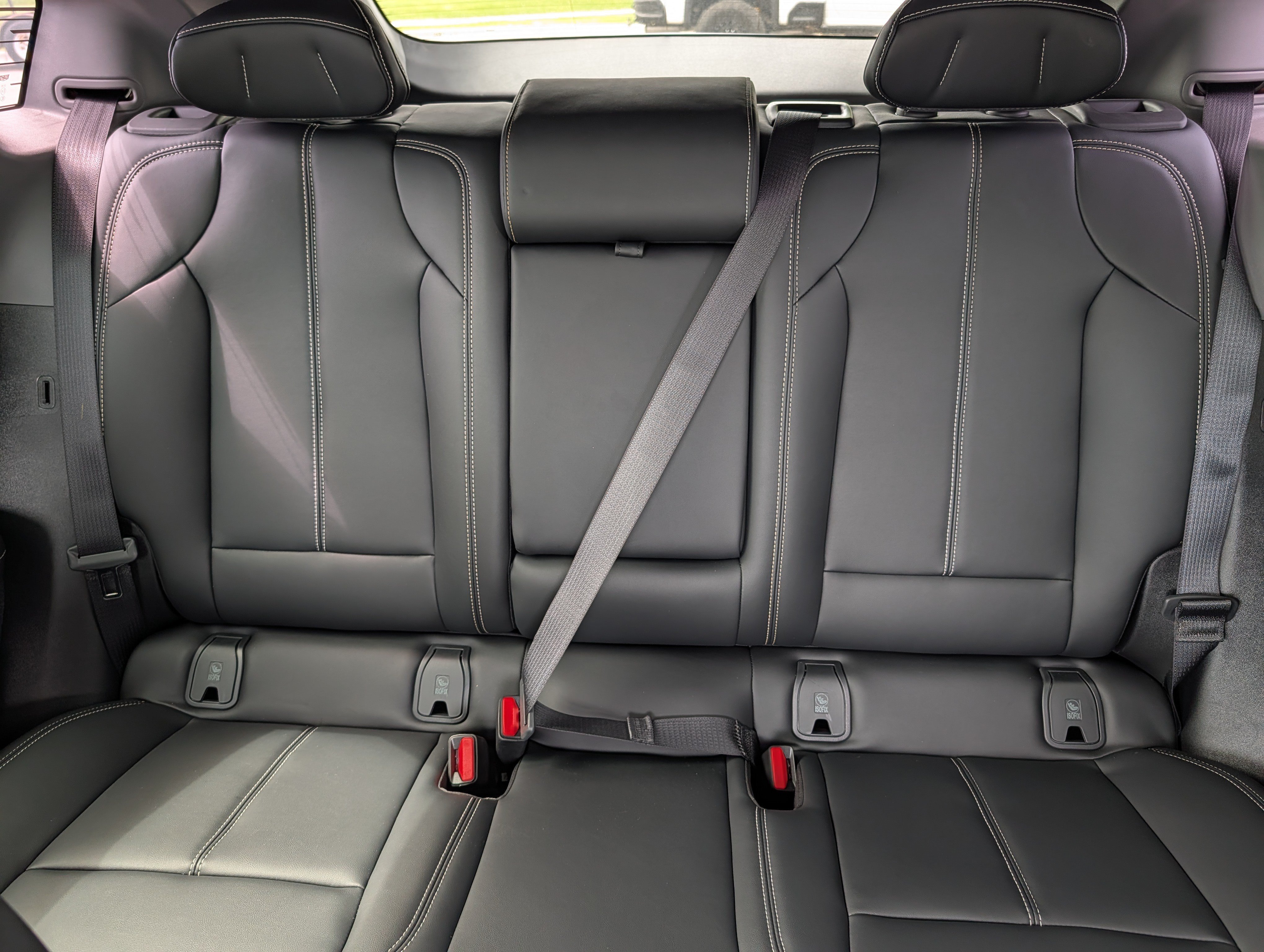 Used 2026 Cadillac Optiq Sport 1 w/ LPO, Floor Liner Package AWD/4WD image 15