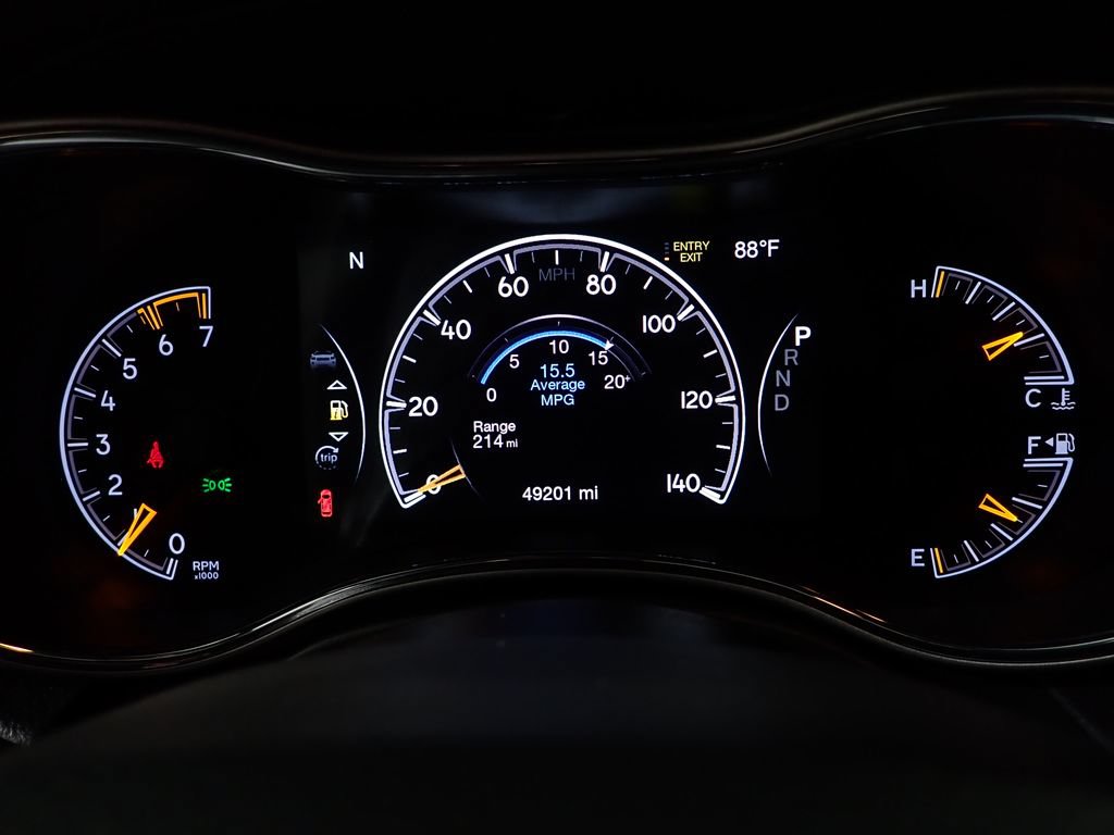 Used 2020 Jeep Grand Cherokee Trailhawk AWD/4WD image 30