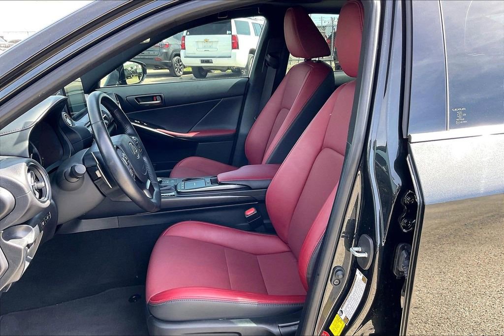 Used 2024 Lexus IS 300 w/ Comfort Package image 18
