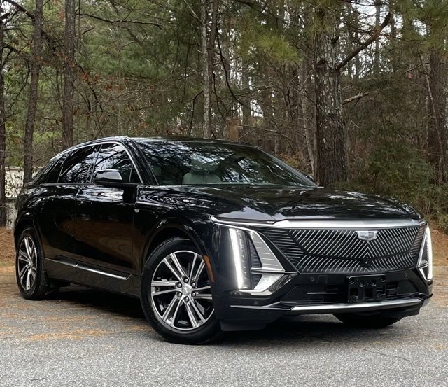 Used 2024 Cadillac Lyriq Luxury image 10